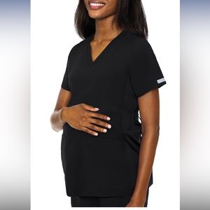 Med couture Maternity scrub top + pants set - XS